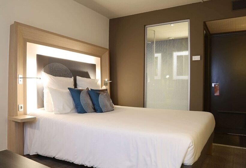 سوییت جونیور, Novotel Abidjan Plateau