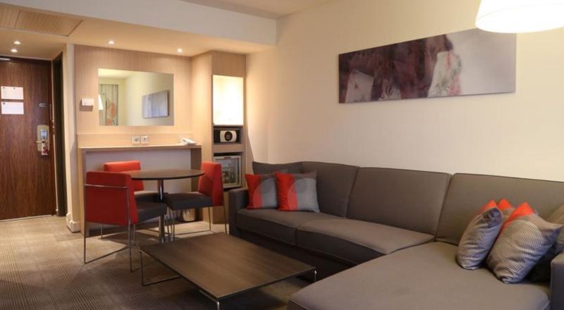 سوییت جونیور, Novotel Abidjan Plateau