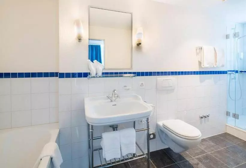 Suite Junior Vista Lago, Seehotel Gotthard