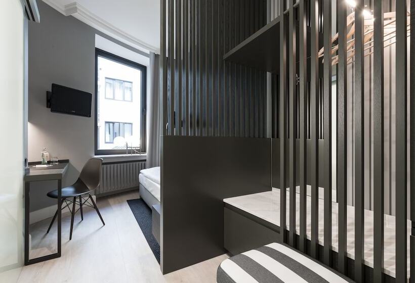 标准单人间, Alsterhof