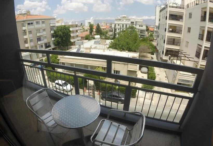 Standard Enkeltværelse m. Balkon, Asty