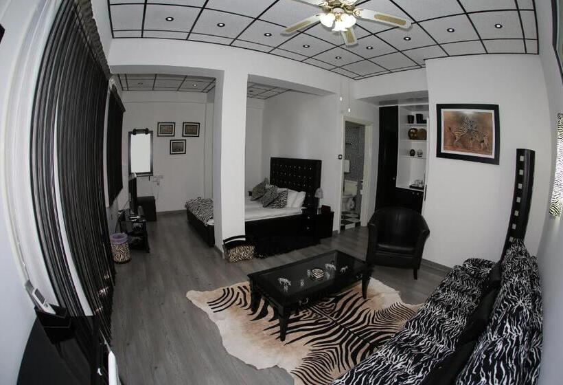 Executive Værelse, Asty