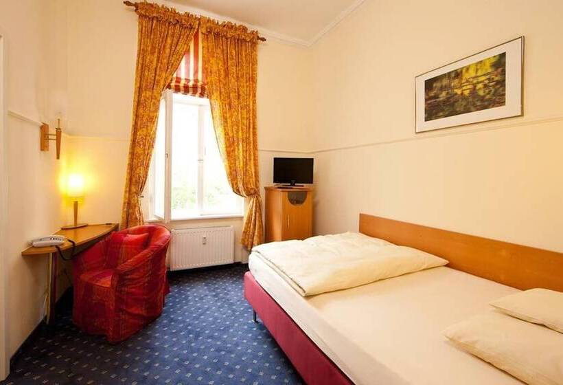 اتاق استاندارد یک نفره, Augusta Am Kurfürstendamm