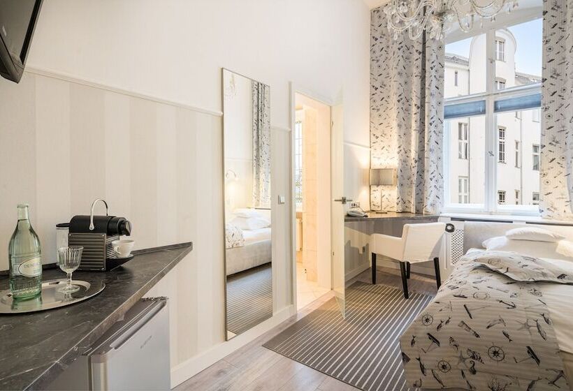 اتاق سوپریور یک تخته, Augusta Am Kurfürstendamm