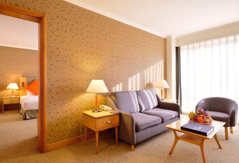 سوییت اجرایی, Beijing Xinqiao