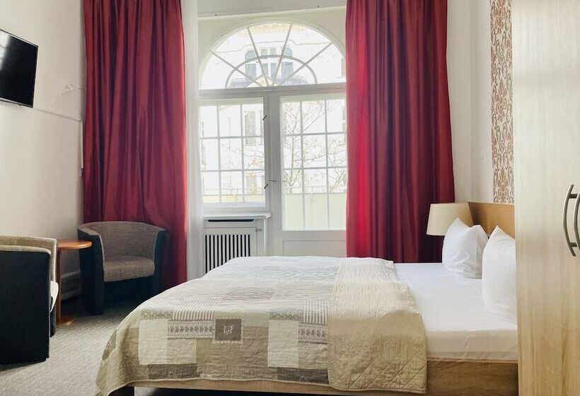 StandaardKamer, Castell Am Kurfurstendamm