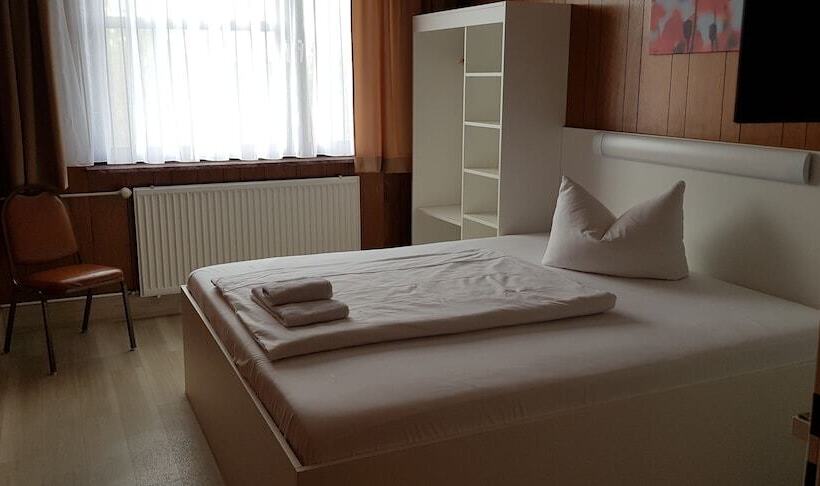 اتاق استاندارد, Central Hotel Tegel