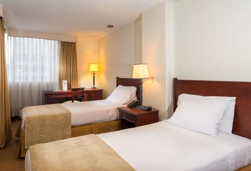 Номер Стандарт, Dann Av. 19