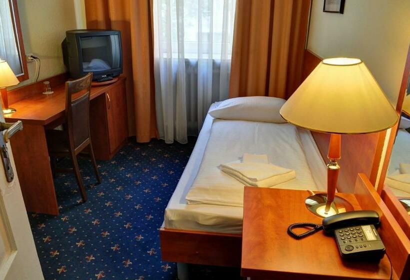 اتاق استاندارد یک نفره, Europa City