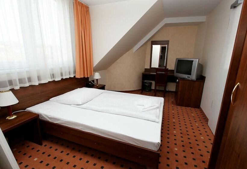 اتاق استاندارد یک نفره, Europa City