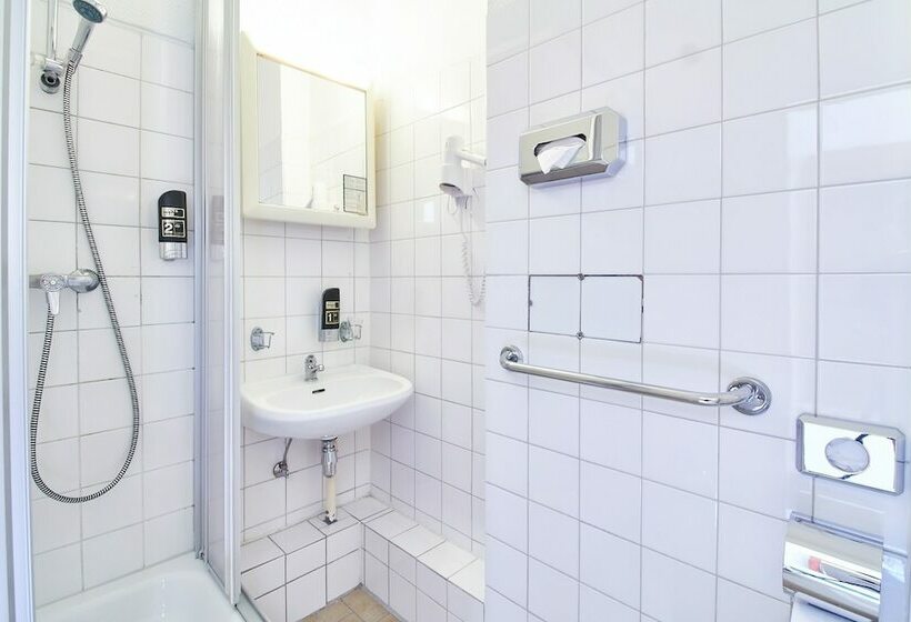 اتاق استاندارد, Europa City