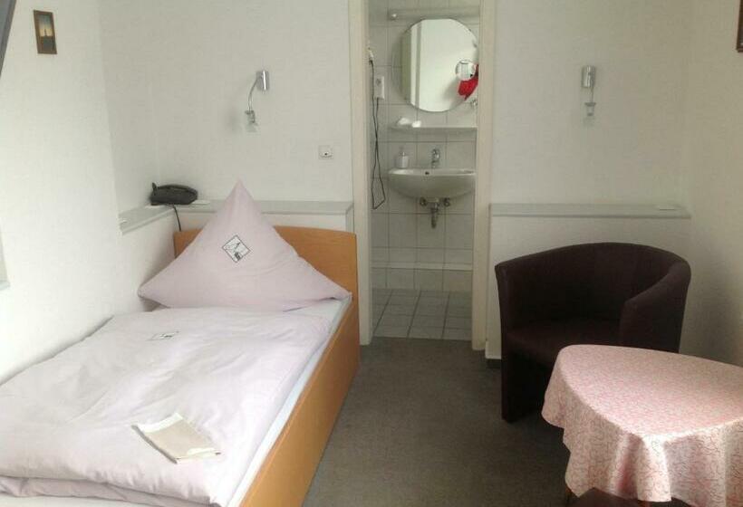 חדר סטנדרט יחיד, Mocca Stuben