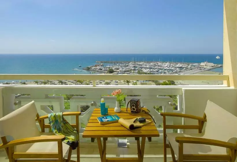 سوییت, St Raphael Resort