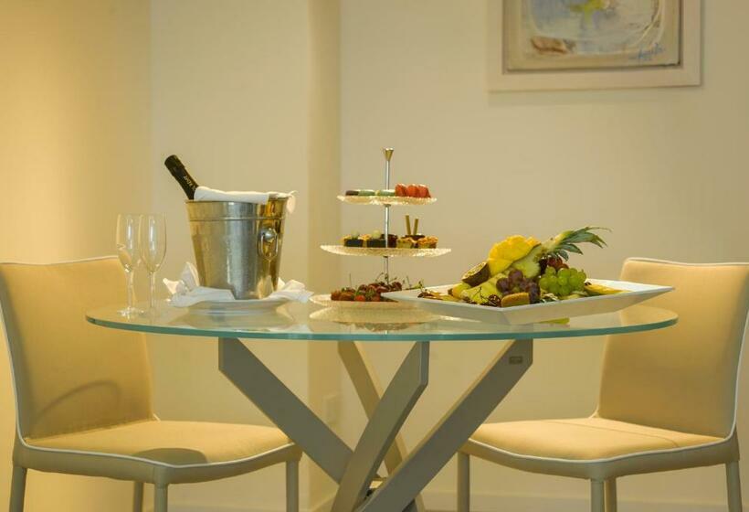 套房, St Raphael Resort