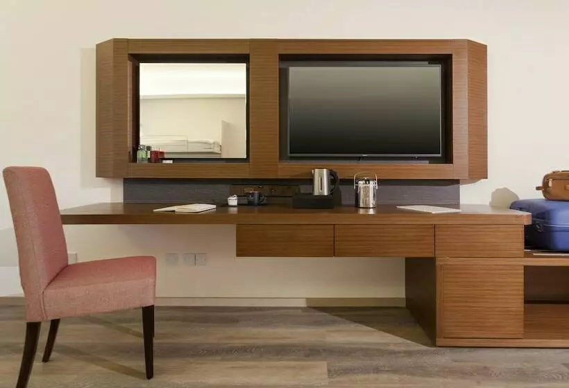 اتاق استاندارد با چشم‌انداز دریا, St Raphael Resort