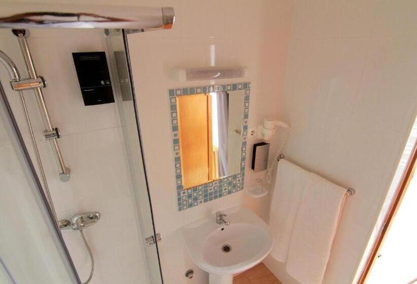 キングサイズベッドのデラックスルーム, Santa Maria