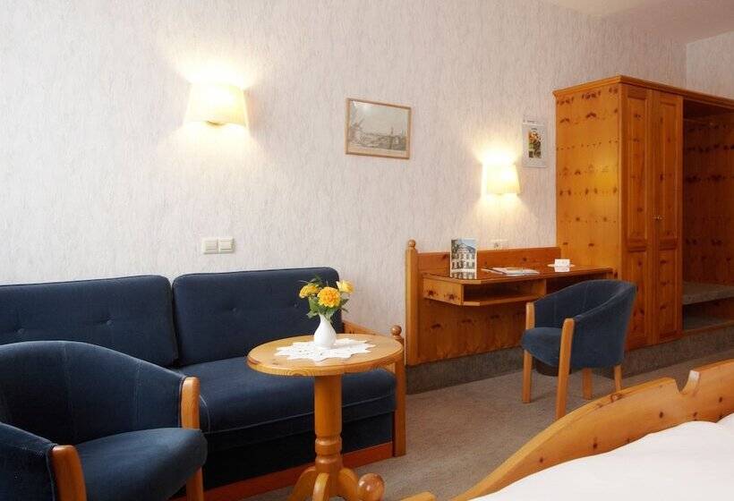 Номер Стандарт, Alter Posthof