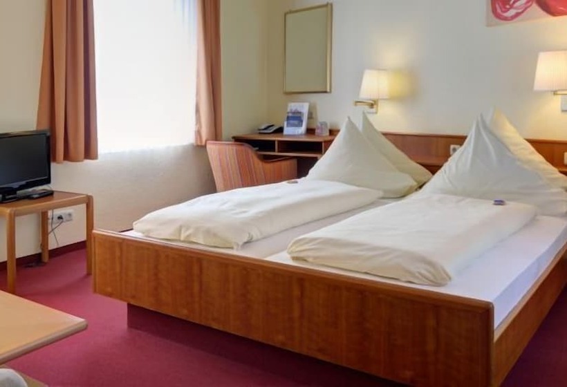 标准间, Am Marschiertor