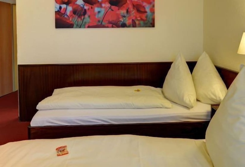 标准间, Am Marschiertor