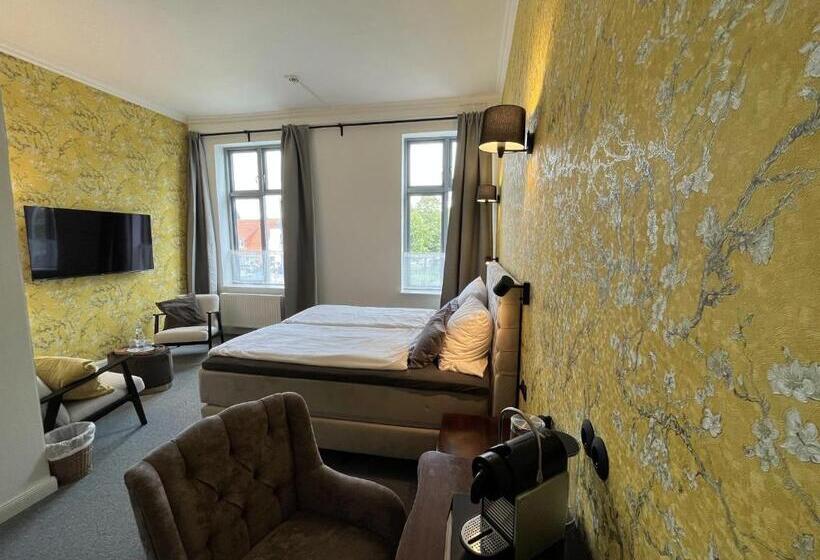 Номер Superior, Hoffmanns Holsteinisches Haus