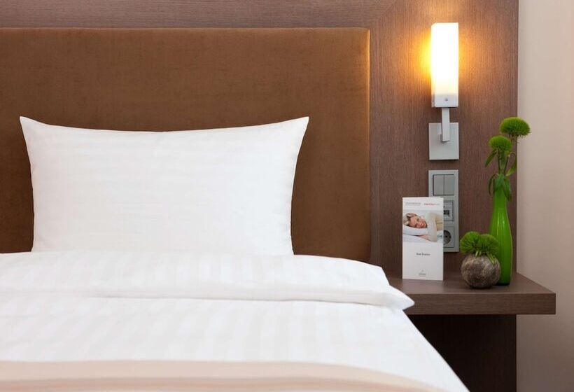 Номер бизнес-класса, Intercityhotel Hannover