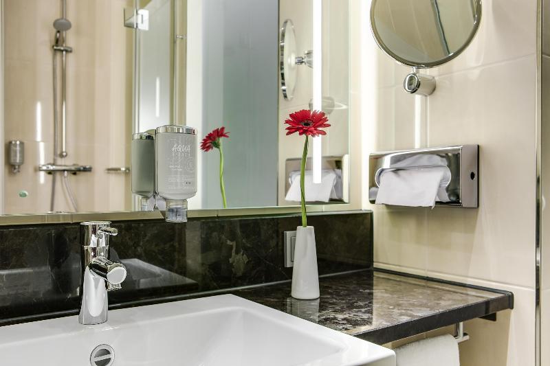 Номер бизнес-класса, Intercityhotel Hannover