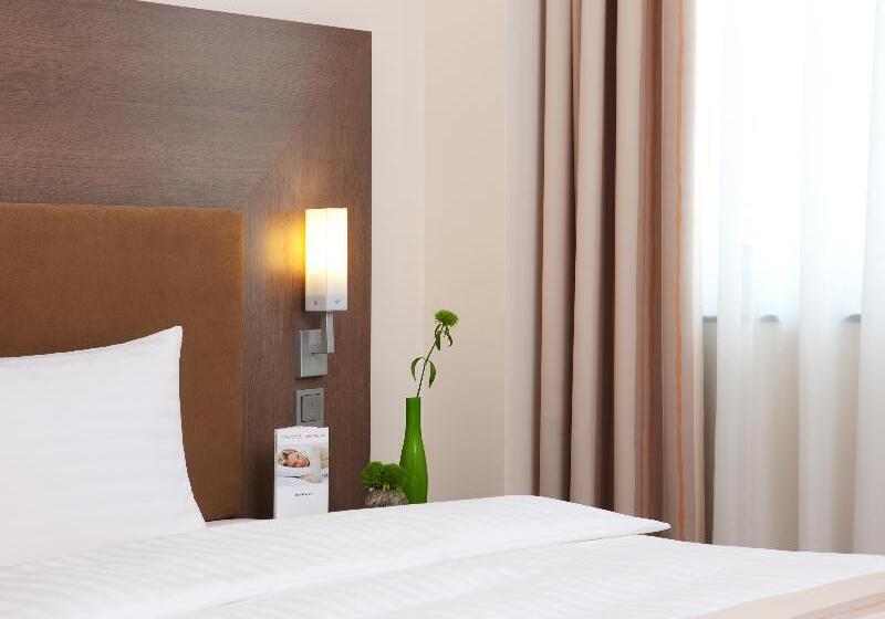 חדר ביזנס, Intercityhotel Hannover