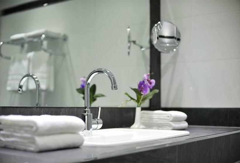 스탠다드 룸, Restaurant Hottche