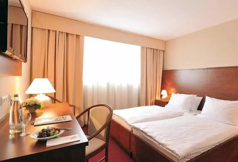 Standard Room, Restaurant Hottche