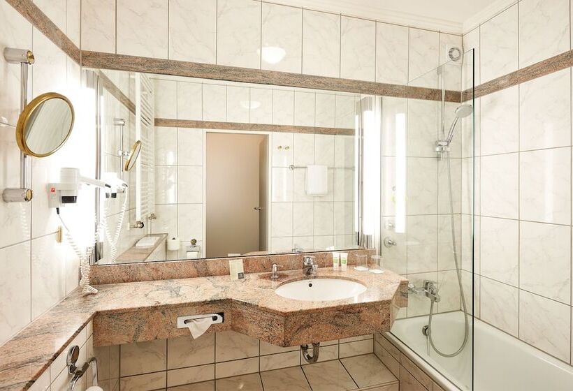 חדר סטנדרט, Zugbrücke Grenzau Gmbh