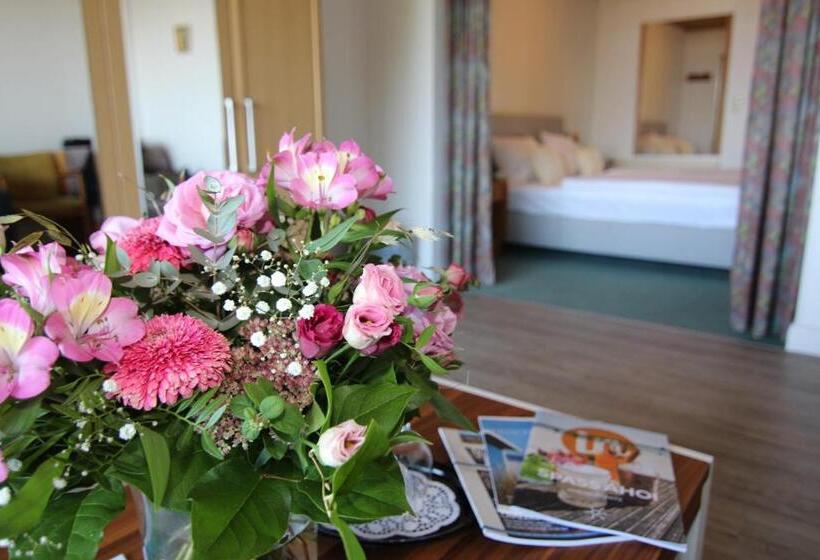 디럭스 룸, Zur Schönen Aussicht