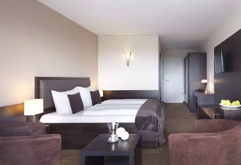 コンフォートルーム, Nordica Hotel Friesenhof