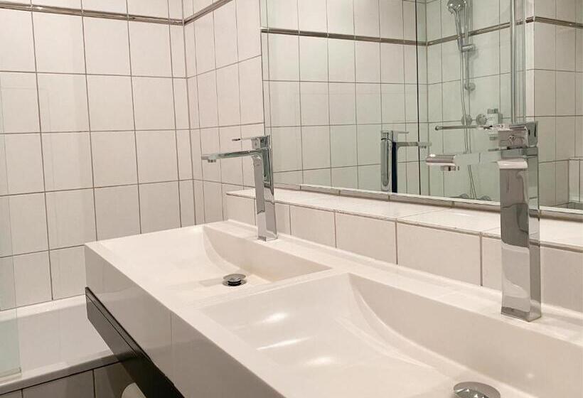 اتاق پرمیوم, Strandhotel Miramar