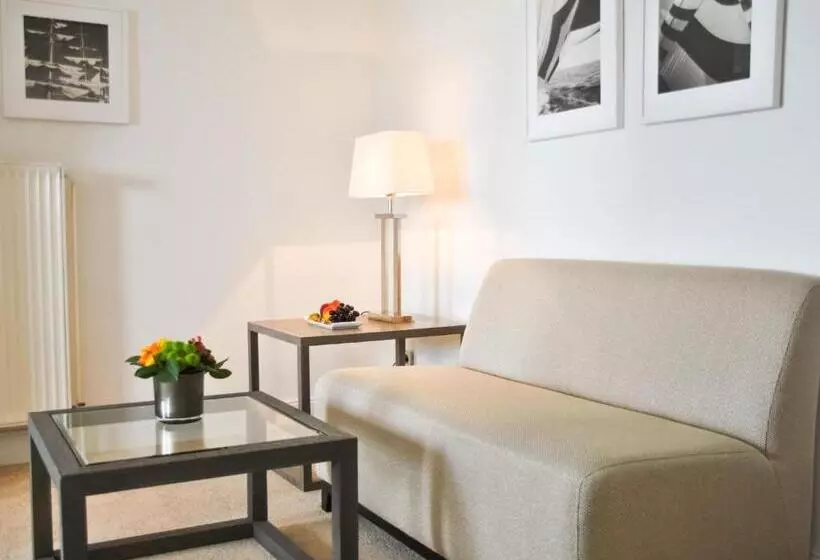 Premium-huone, Strandhotel Miramar