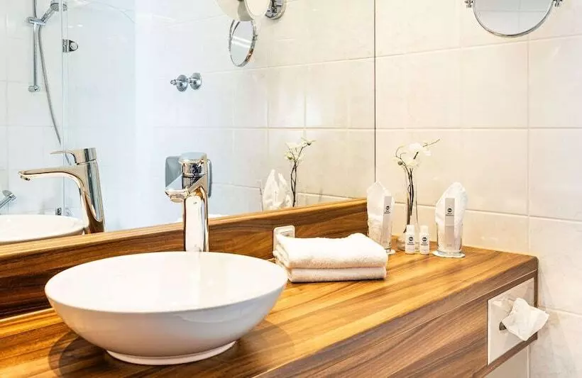 سوییت, Best Western Victor S Residenz Hotel Rodenhof
