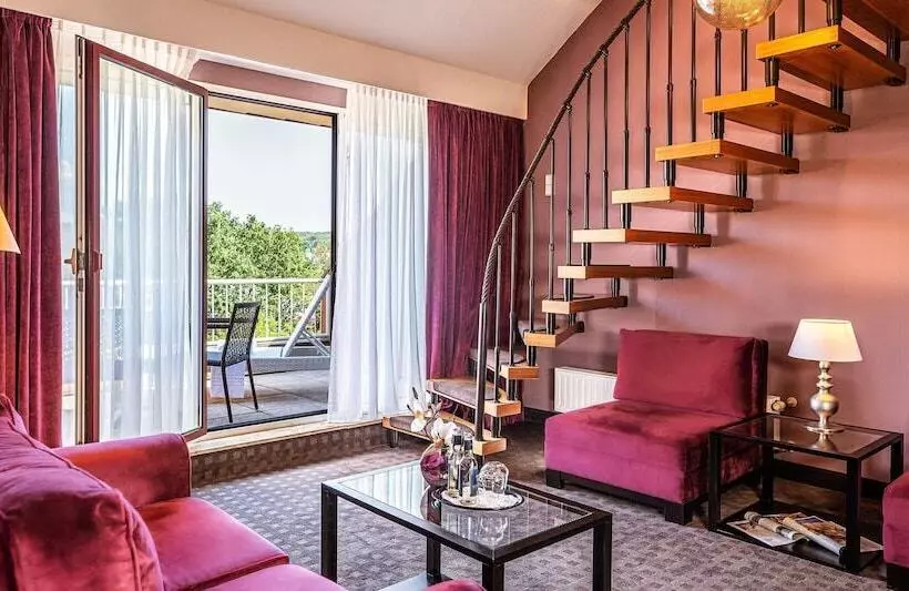 سوییت, Best Western Victor S Residenz Hotel Rodenhof