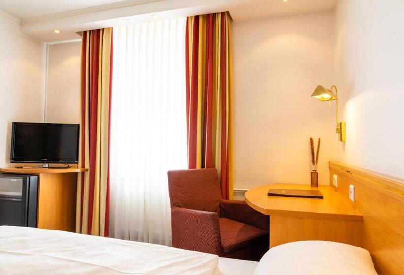 クラシックシングルルーム, Dom