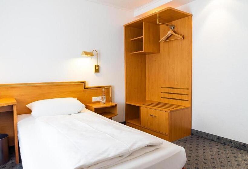 クラシックシングルルーム, Dom