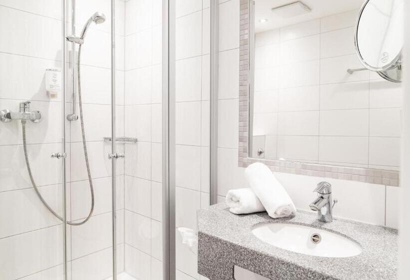 コンフォートルーム, Dom