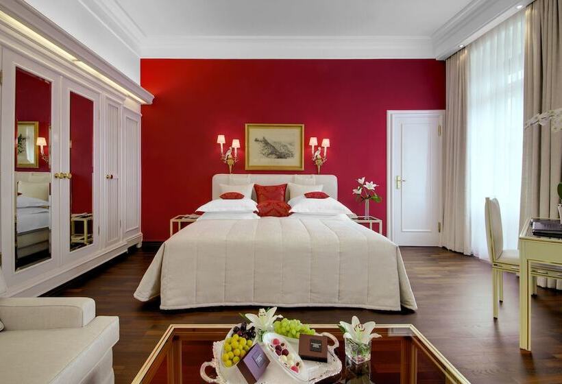 اتاق راحتی, Europäischer Hof Heidelberg, Bestes Hotel Deutschlands In Historischer Architektur