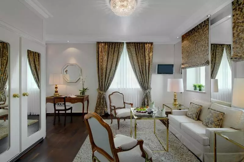 ジュニアスイート, Europäischer Hof Heidelberg, Bestes Hotel Deutschlands In Historischer Architektur