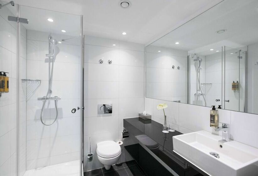 Номер Стандарт, Flemings Hotel Wuppertal Central