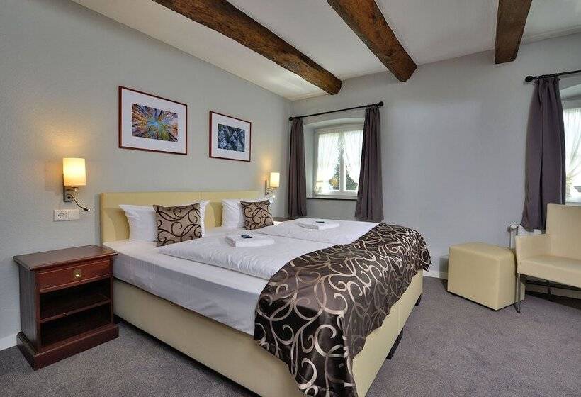 스탠다드 룸, Gut Funkenhof