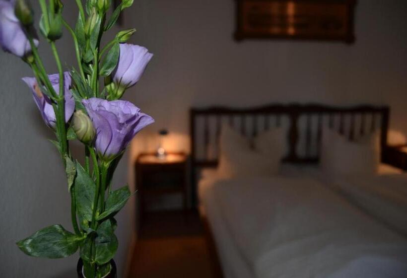 غرفة قياسية, Hofreit Am Bierkeller