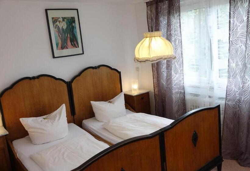 غرفة قياسية, Hofreit Am Bierkeller