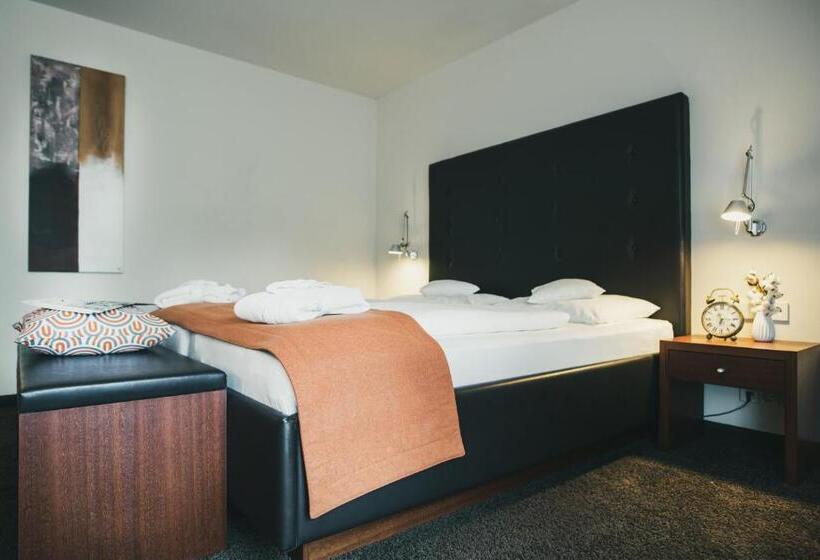 Стандартный Номер Кровать Кинг, Lauterbad