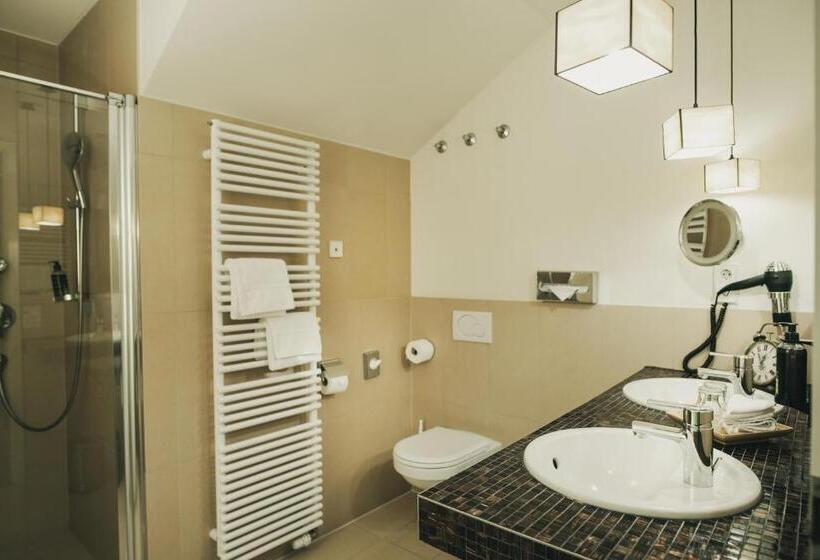 Стандартный Номер Кровать Кинг, Lauterbad