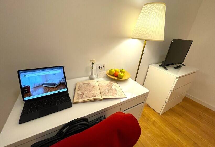 غرفة كومفورت, Moguntia