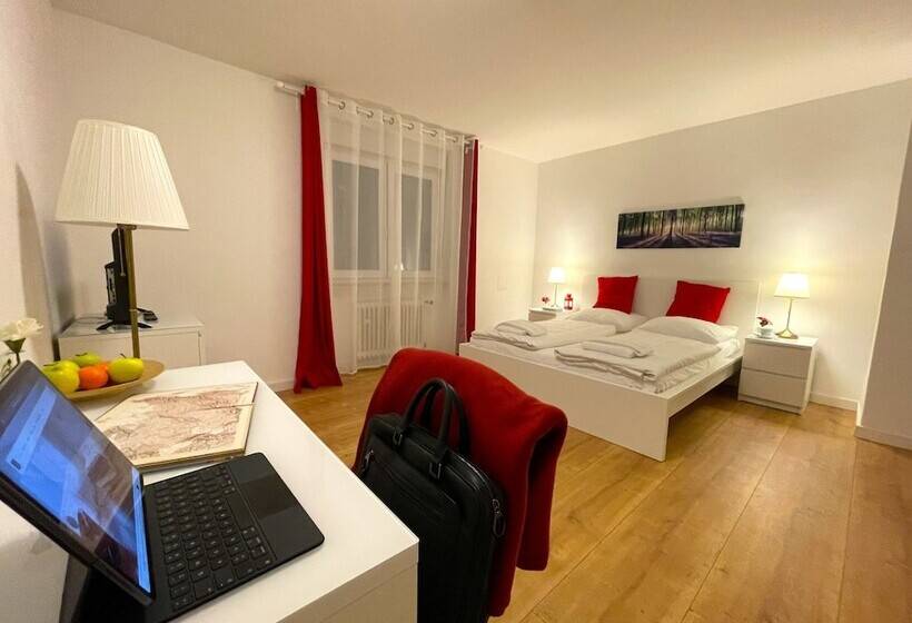 غرفة كومفورت, Moguntia