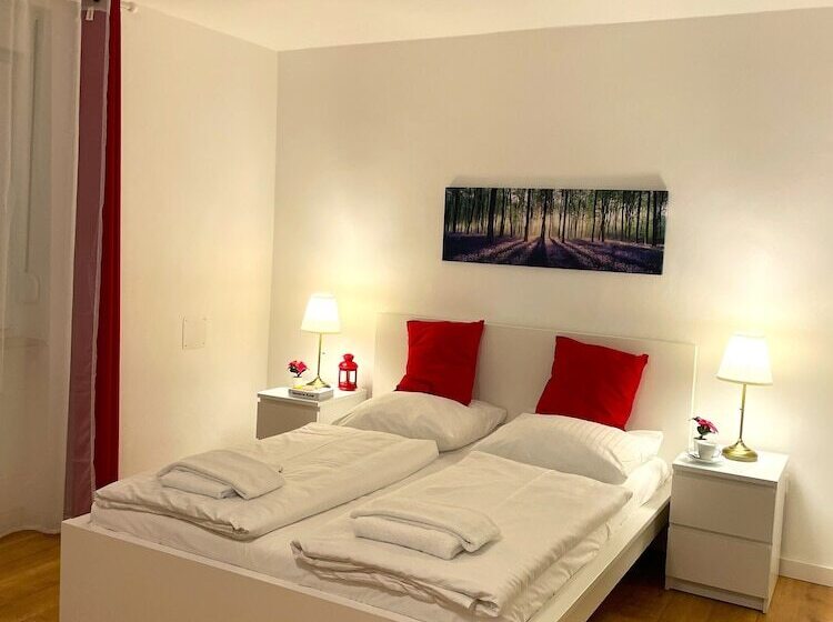 غرفة كومفورت, Moguntia